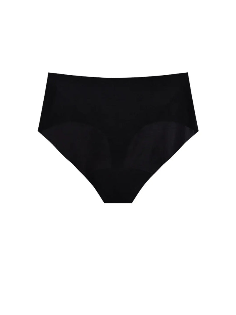 NuCloud High Waist Thong in black flat lay product shot – seamless high-rise underwear by Nuage